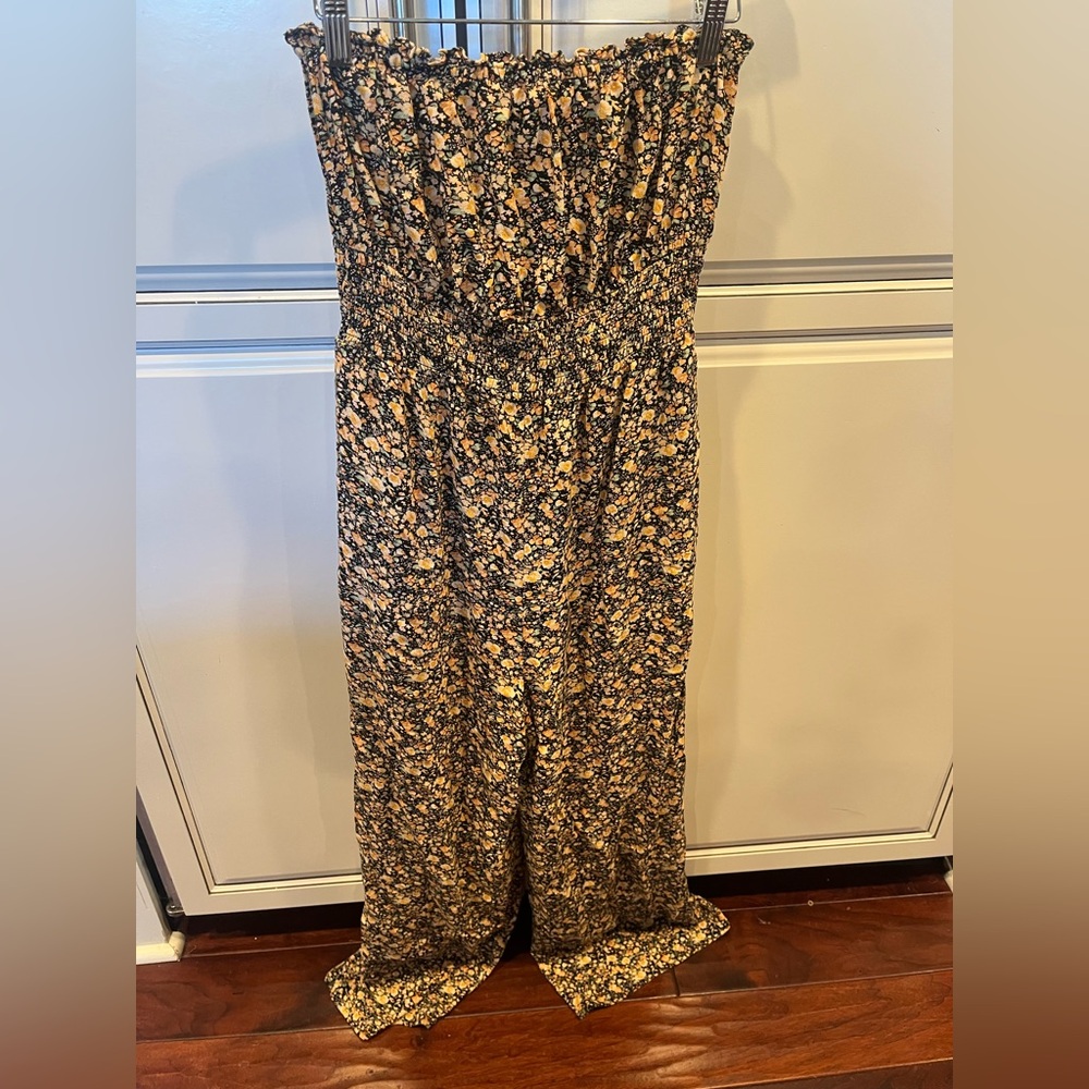 Adorable! American Eagle Outfitters Floral Strapless Jumpsuit - Black and Yellow